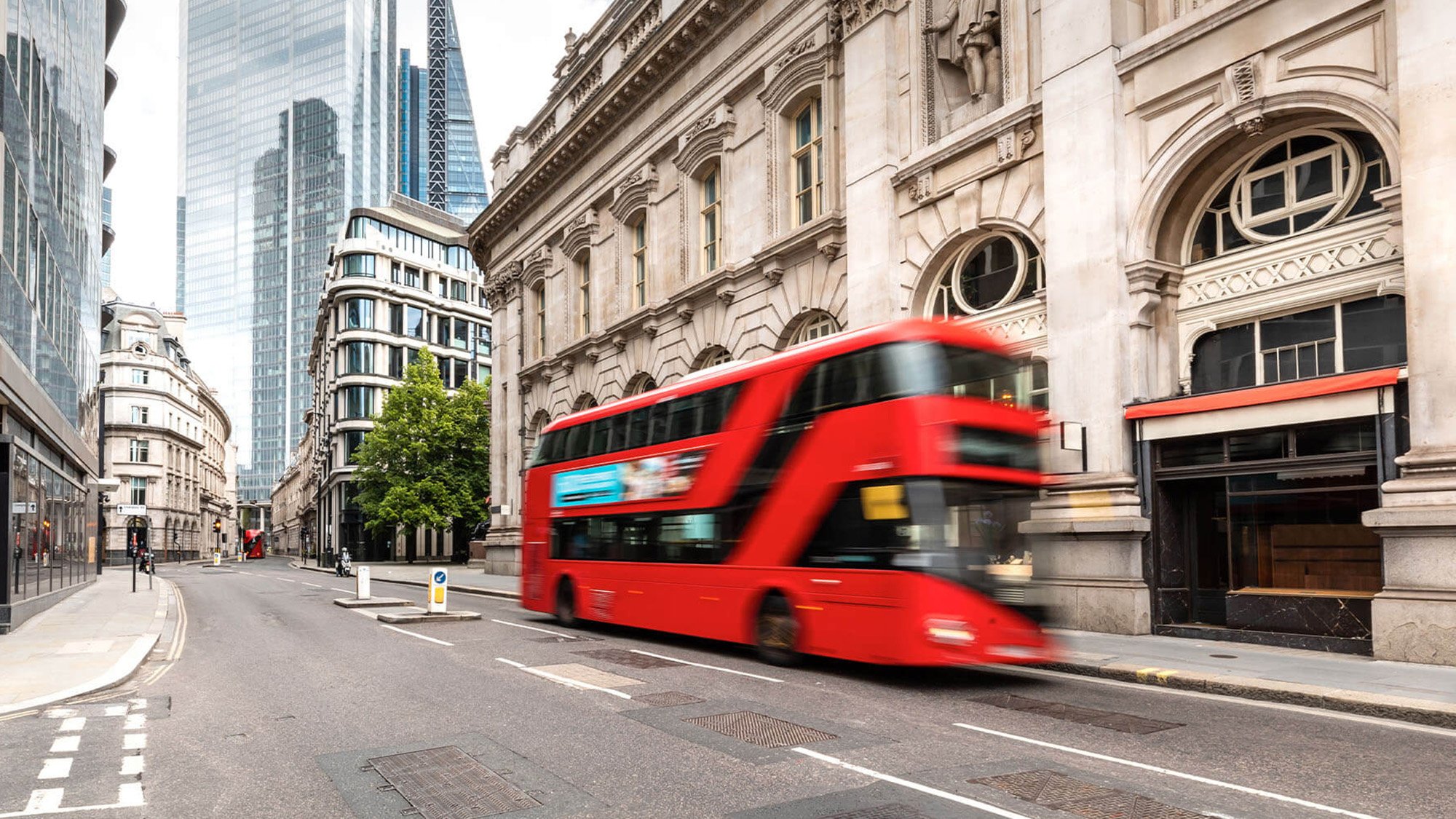 Bild på buss i centrala London